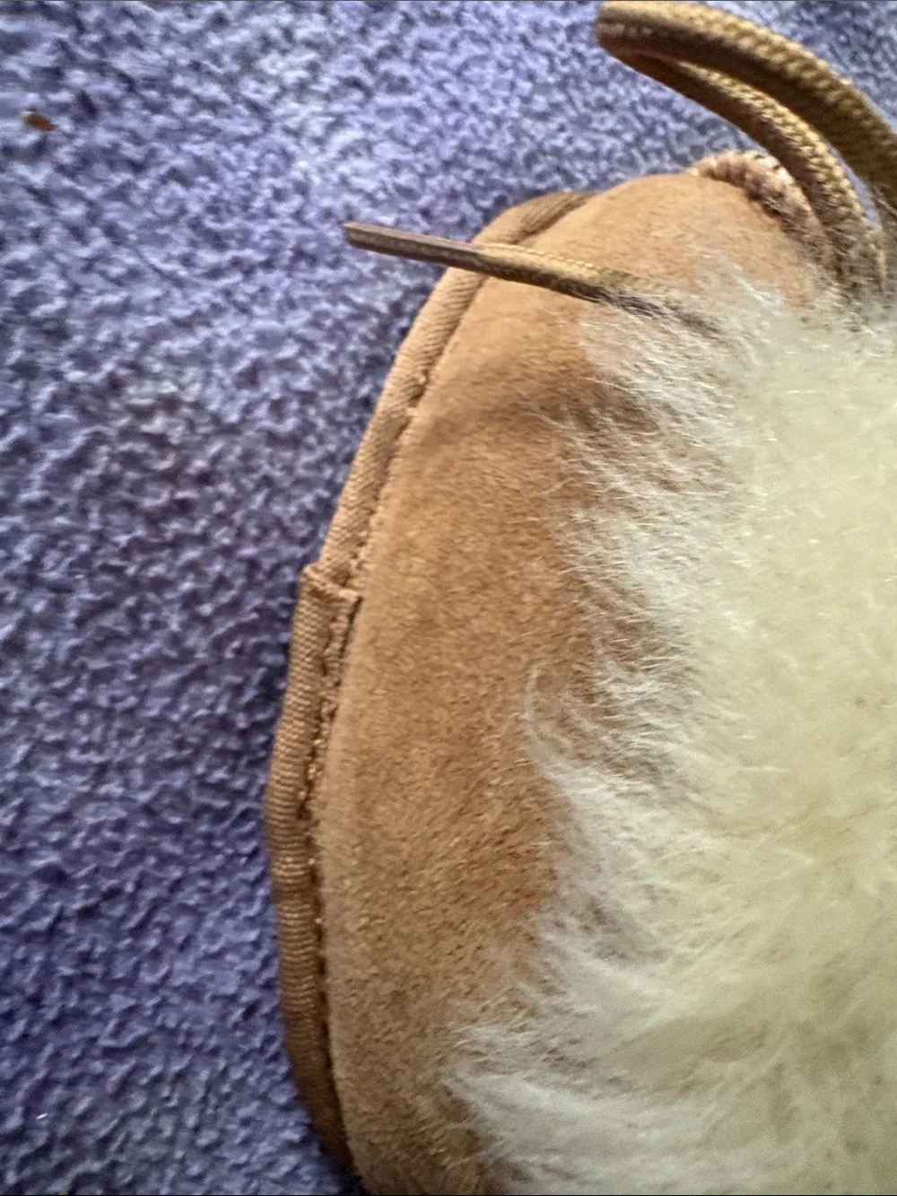 Cloud nine infant booties with sheepskin lining